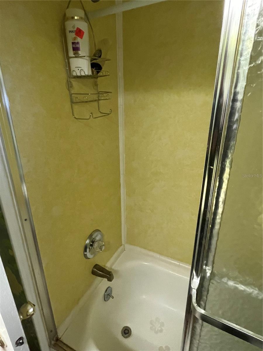 VENICE ISLE - Residential