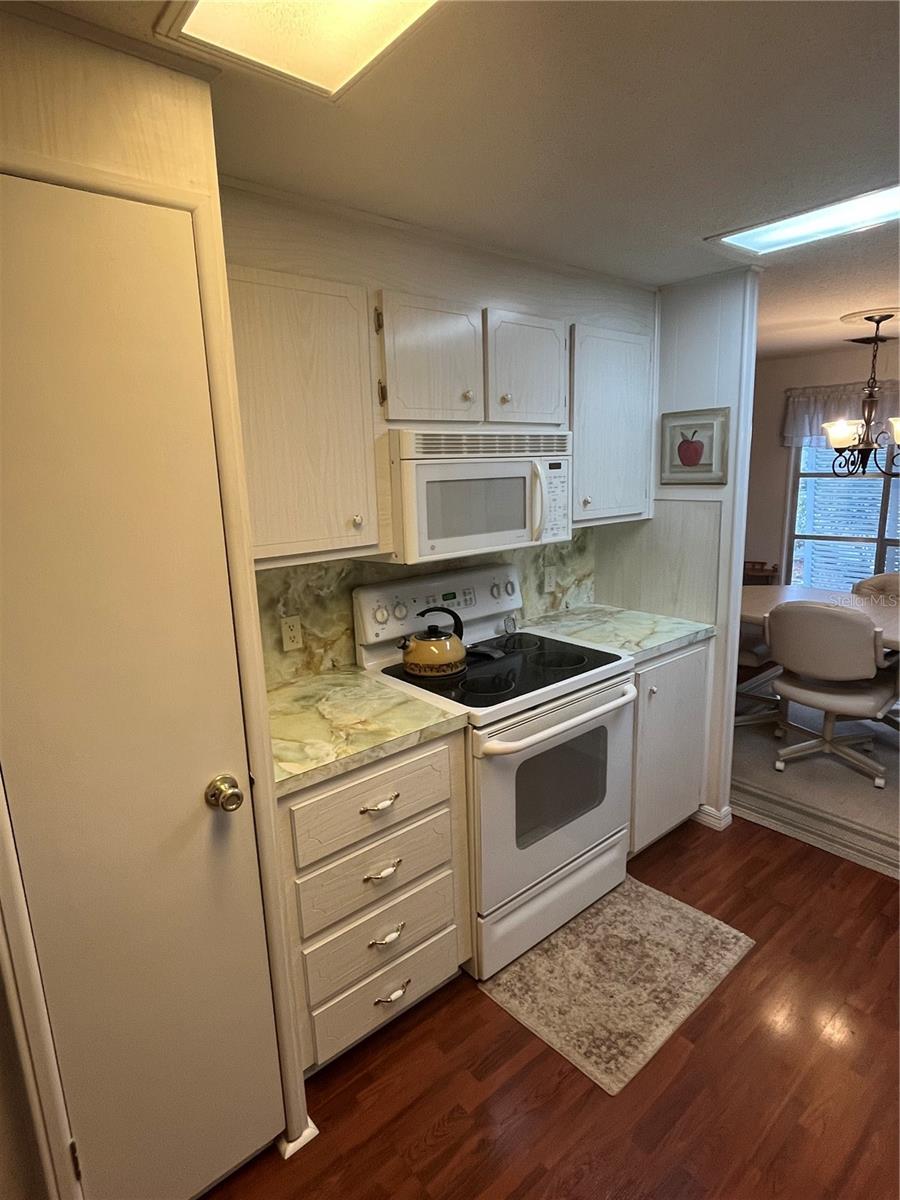 VENICE ISLE - Residential