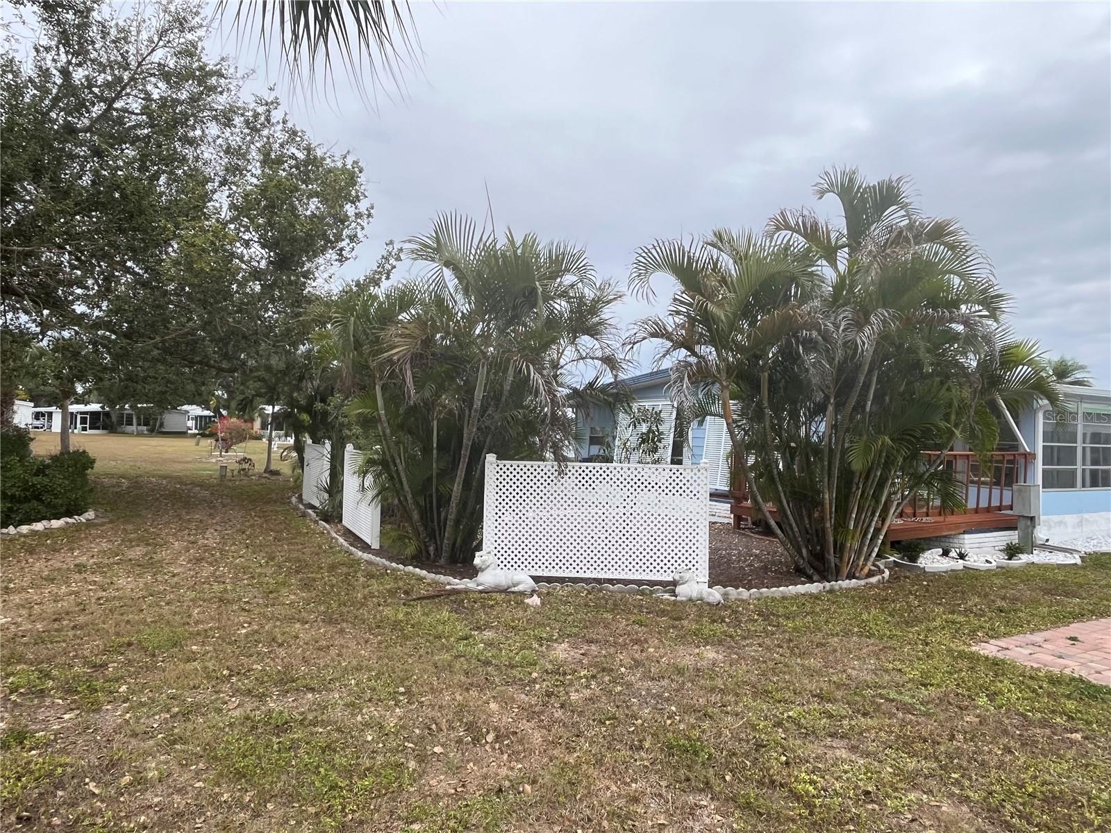 VENICE ISLE - Residential