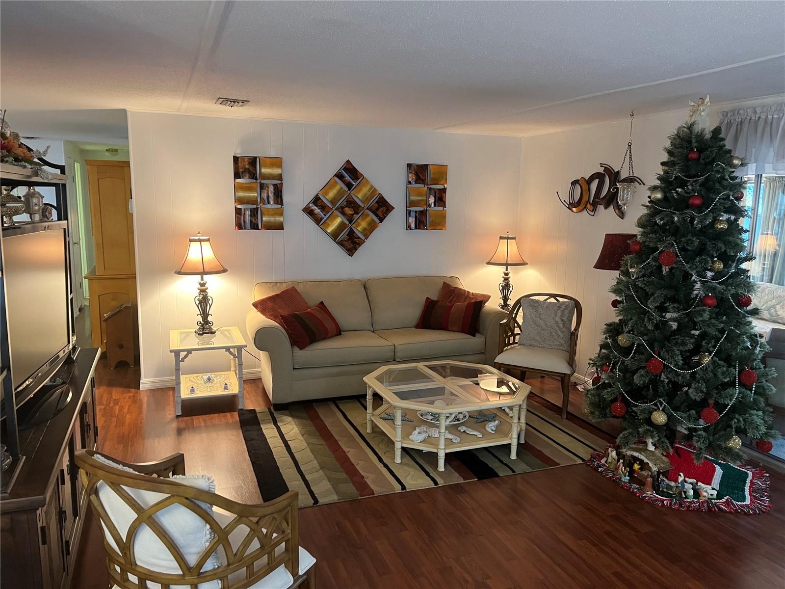 VENICE ISLE - Residential