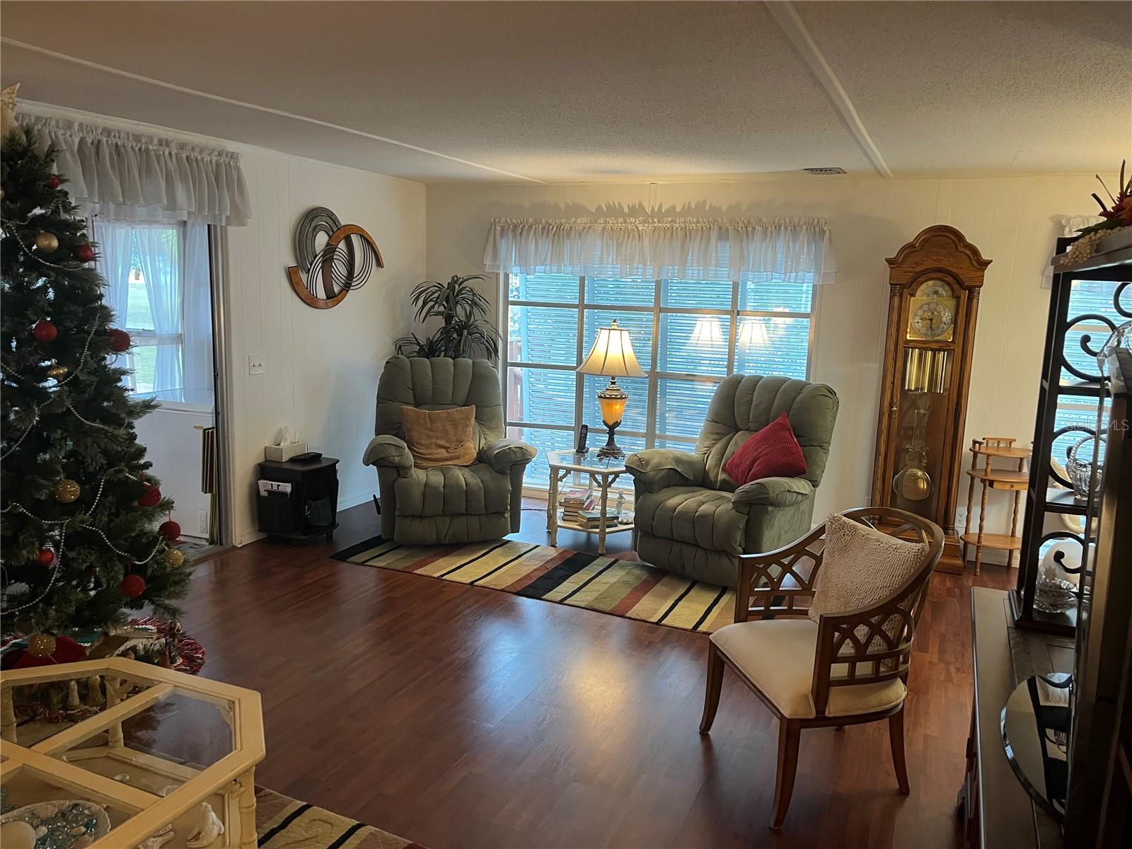 VENICE ISLE - Residential