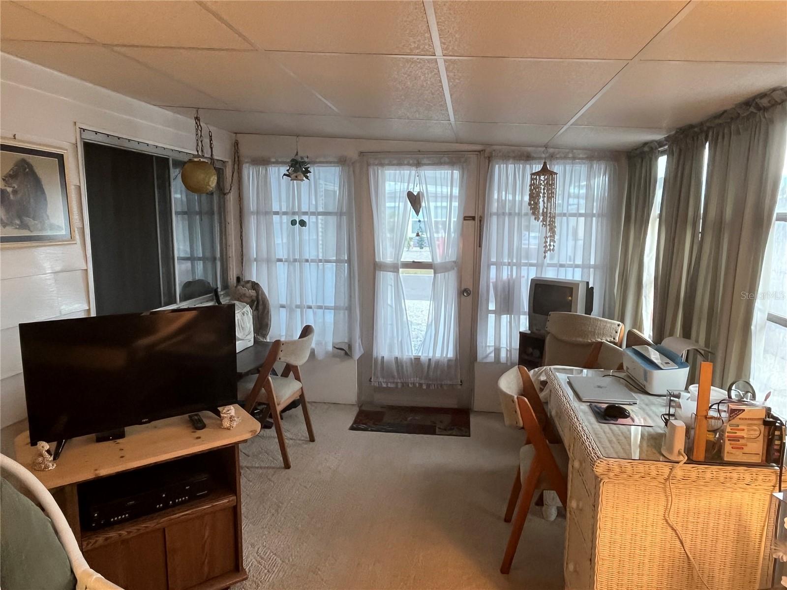 VENICE ISLE - Residential