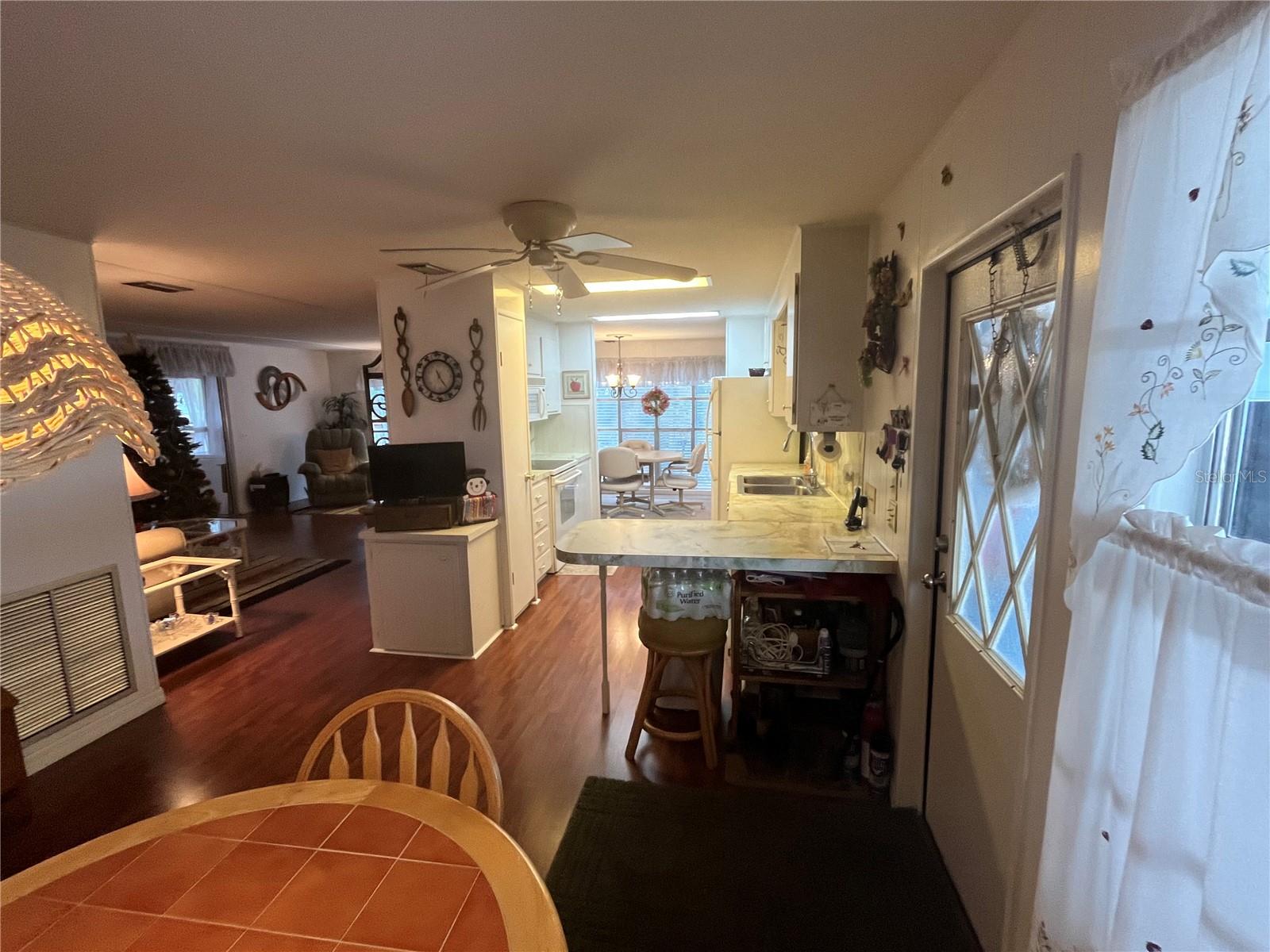 VENICE ISLE - Residential