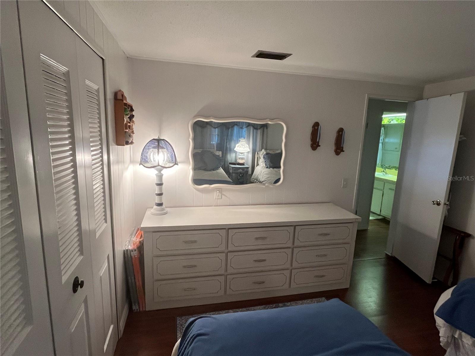 VENICE ISLE - Residential