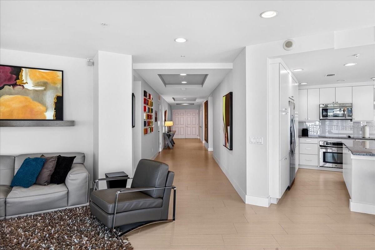 OCEANS GRAND - Residential