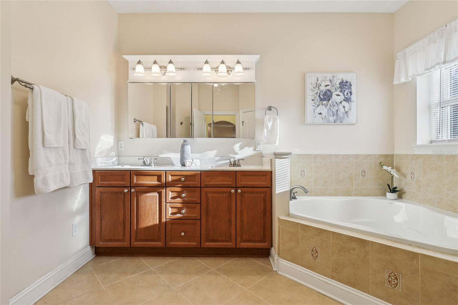 BARTRAM DOWNS - Residential