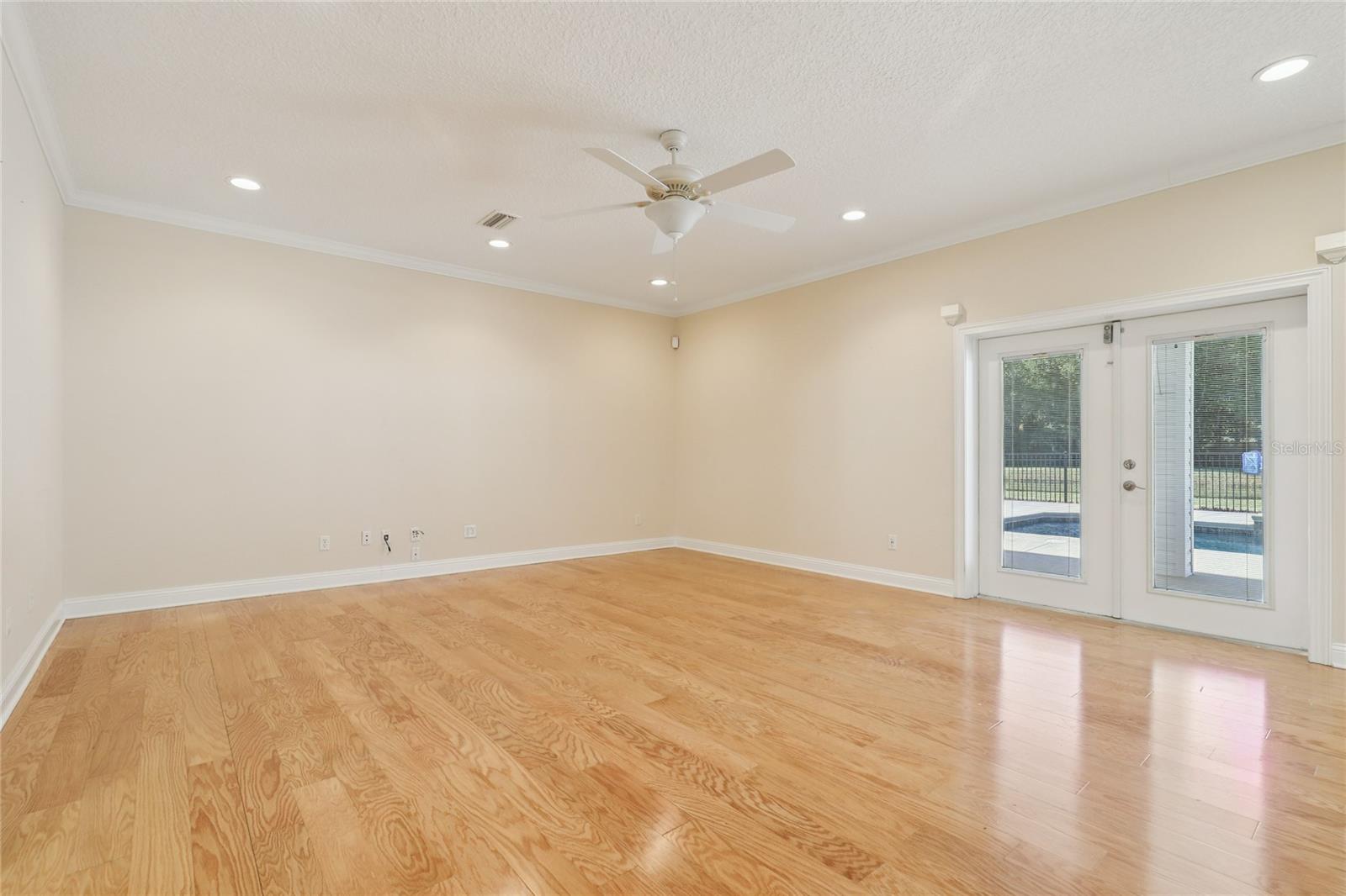 BARTRAM DOWNS - Residential