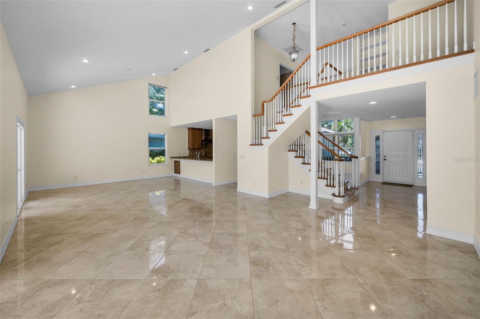 962 MARCO DRIVE NE