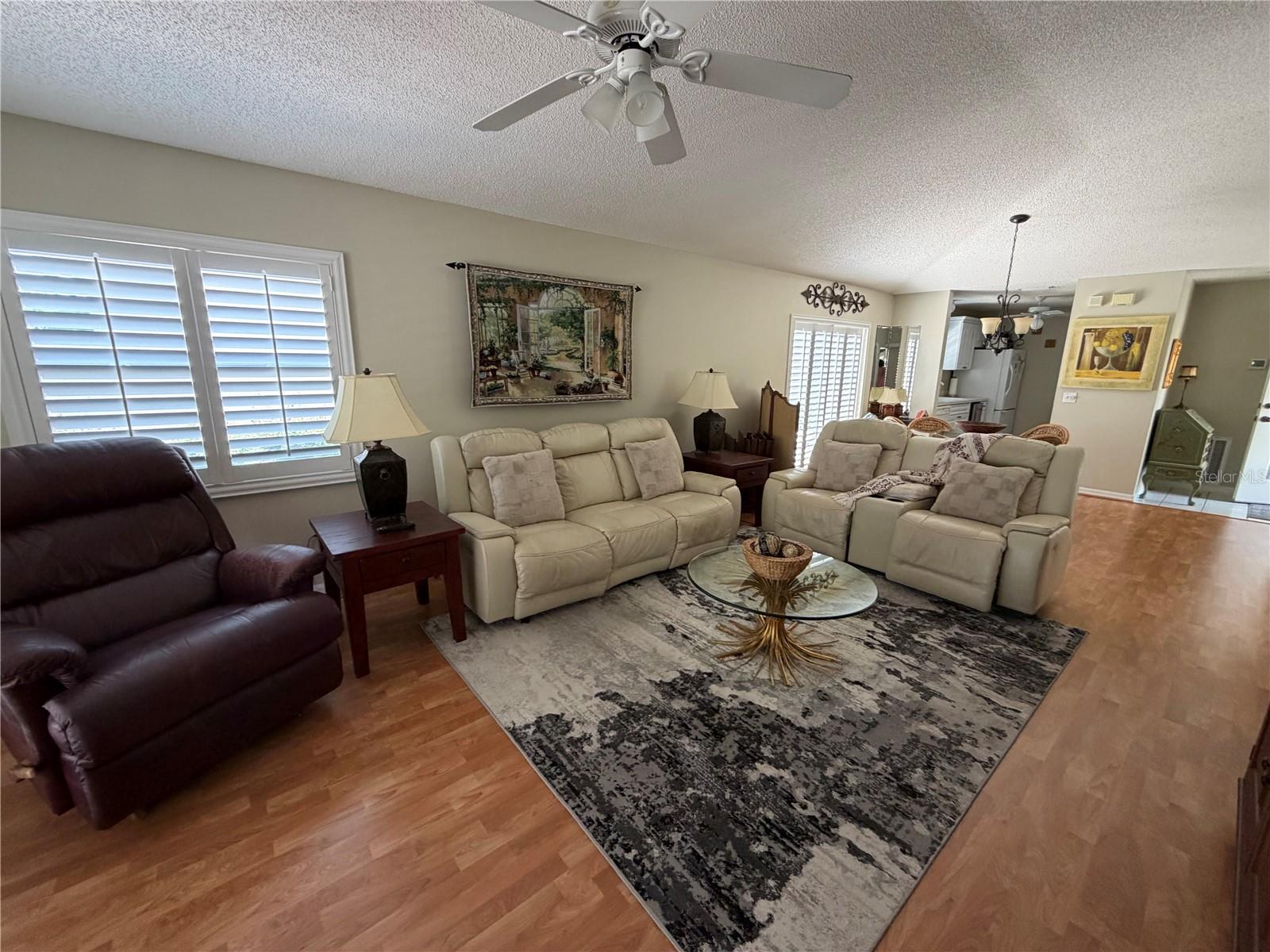 1129 SANTA CRUZ DRIVE