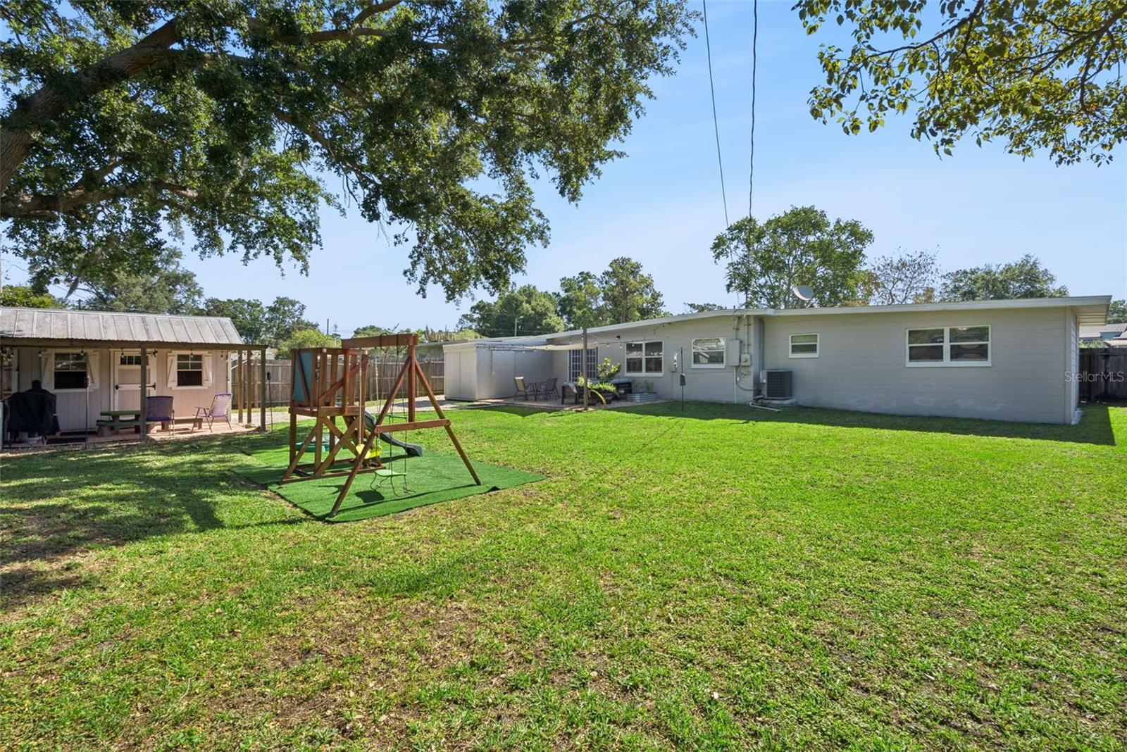 TWIN LAKES ESTATES - Residential