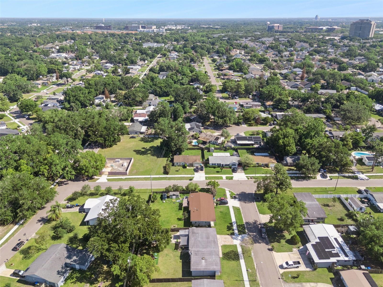 TWIN LAKES ESTATES - Residential