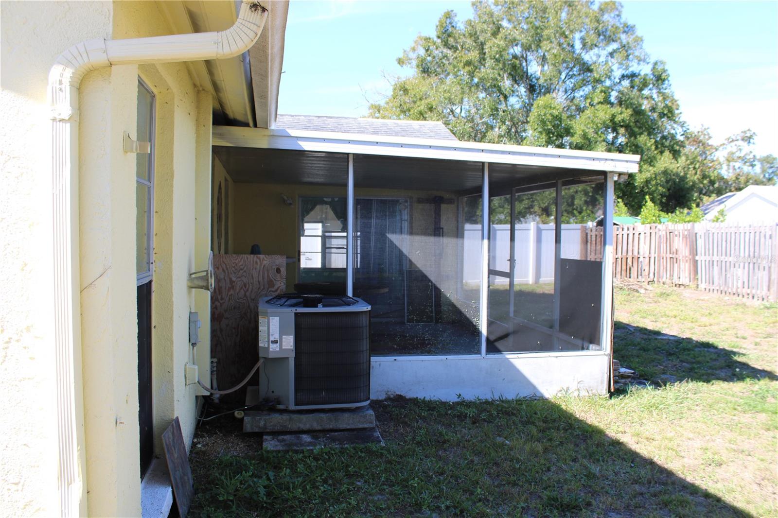 SEVEN SPGS HOMES - Residential