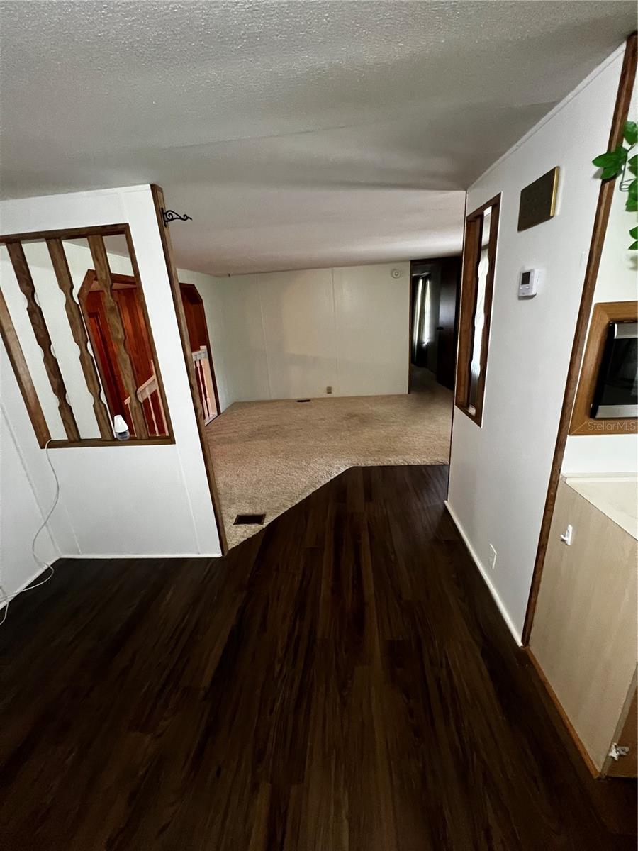 SANDY ACRES ESTATE - Residential