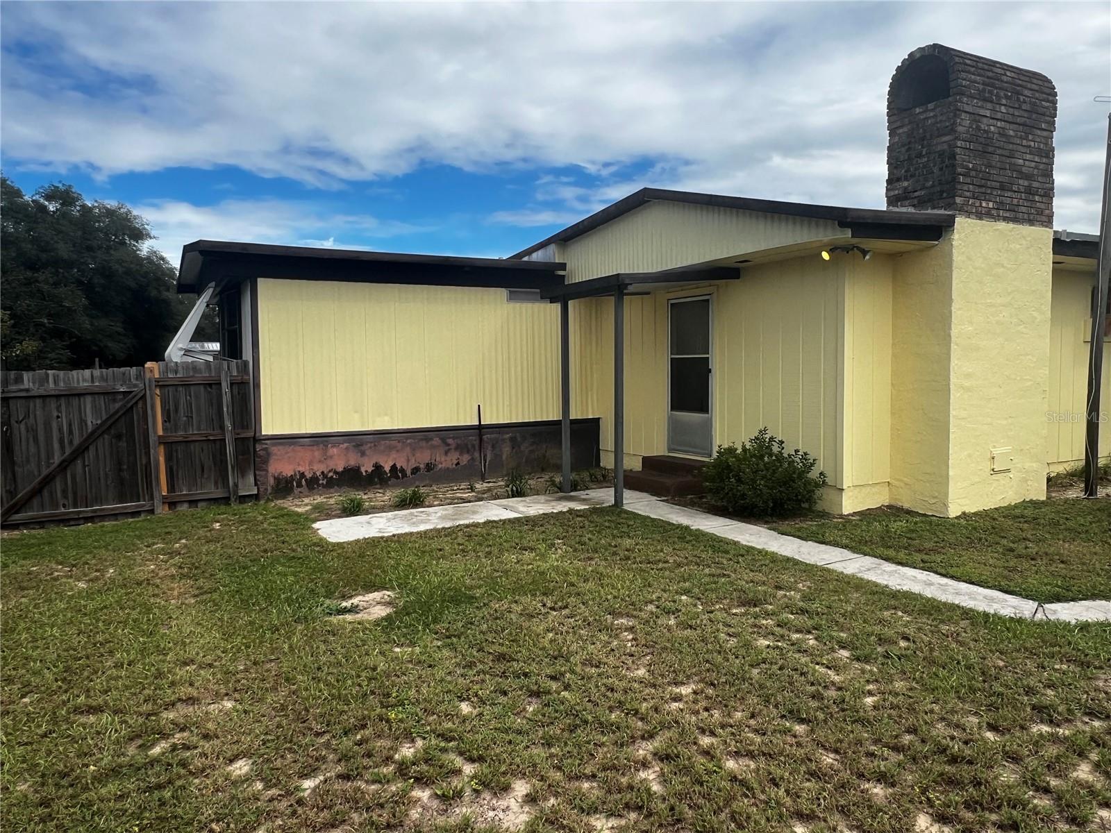 SANDY ACRES ESTATE - Residential