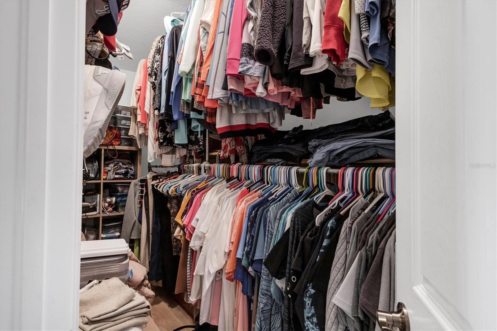 CREEKWOOD TOWNHOMES - Residential