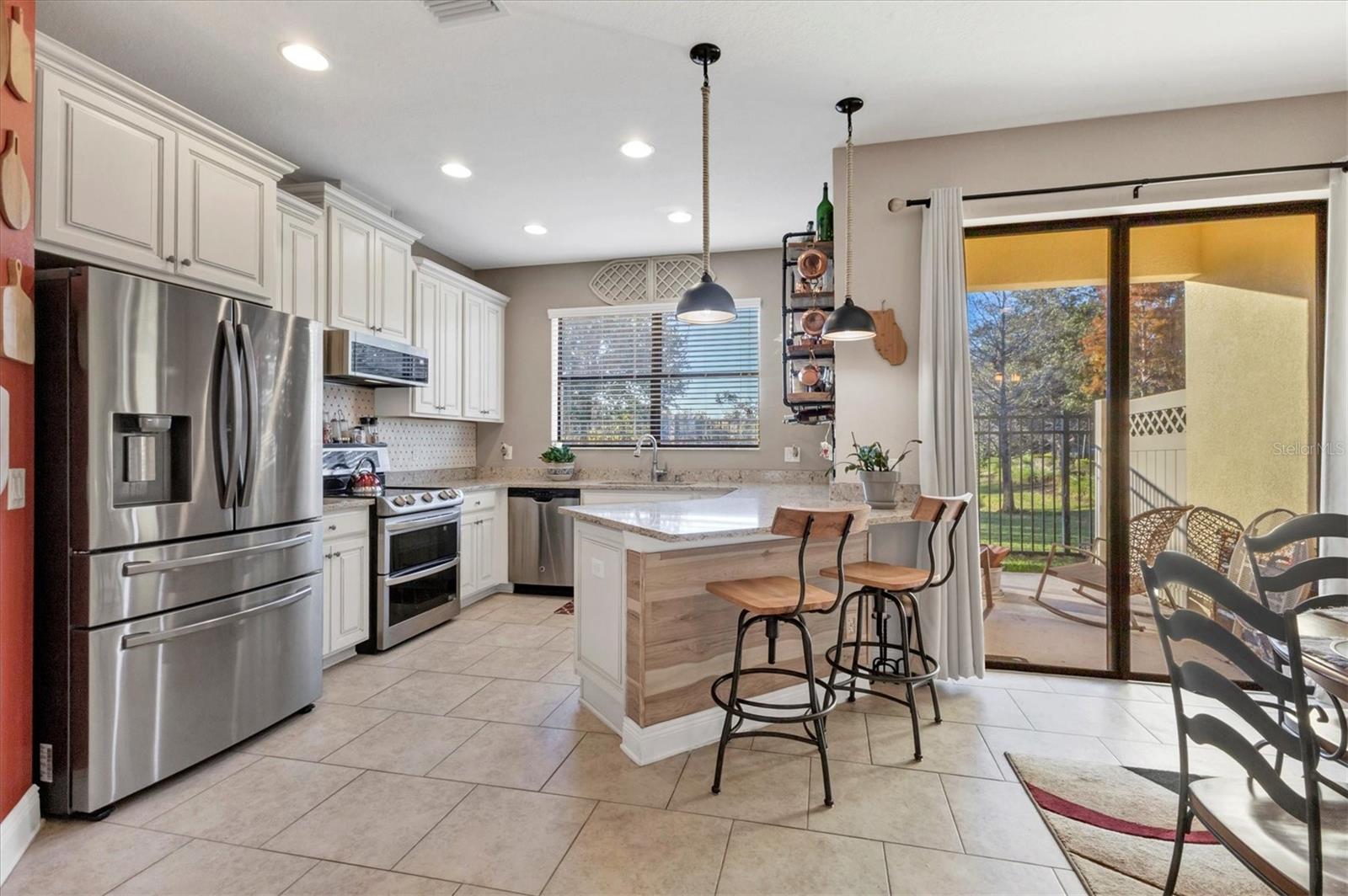 CREEKWOOD TOWNHOMES - Residential