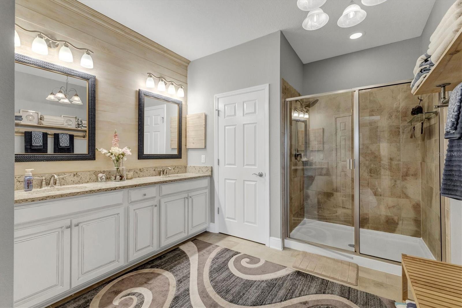 CREEKWOOD TOWNHOMES - Residential