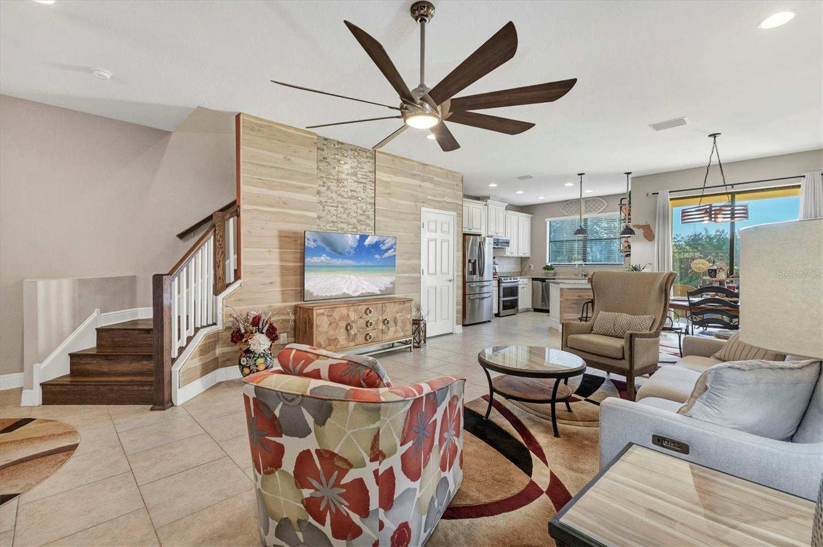 CREEKWOOD TOWNHOMES - Residential