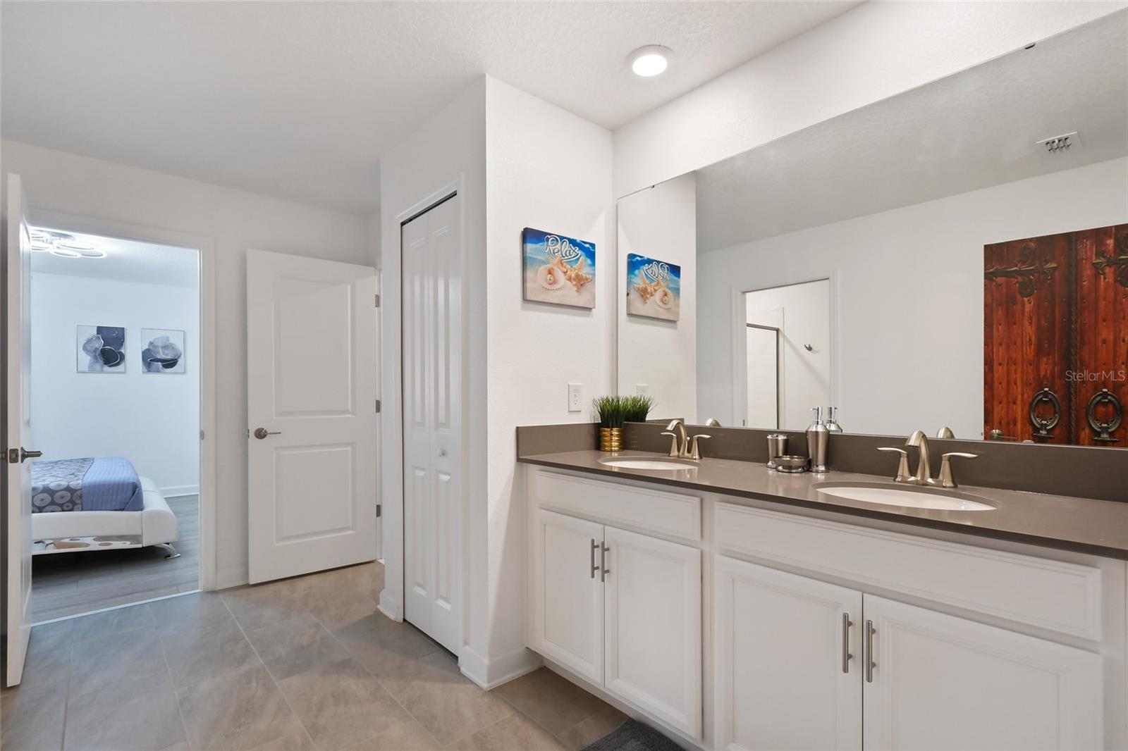 COVE AT STOREY LAKE 4 - Residential