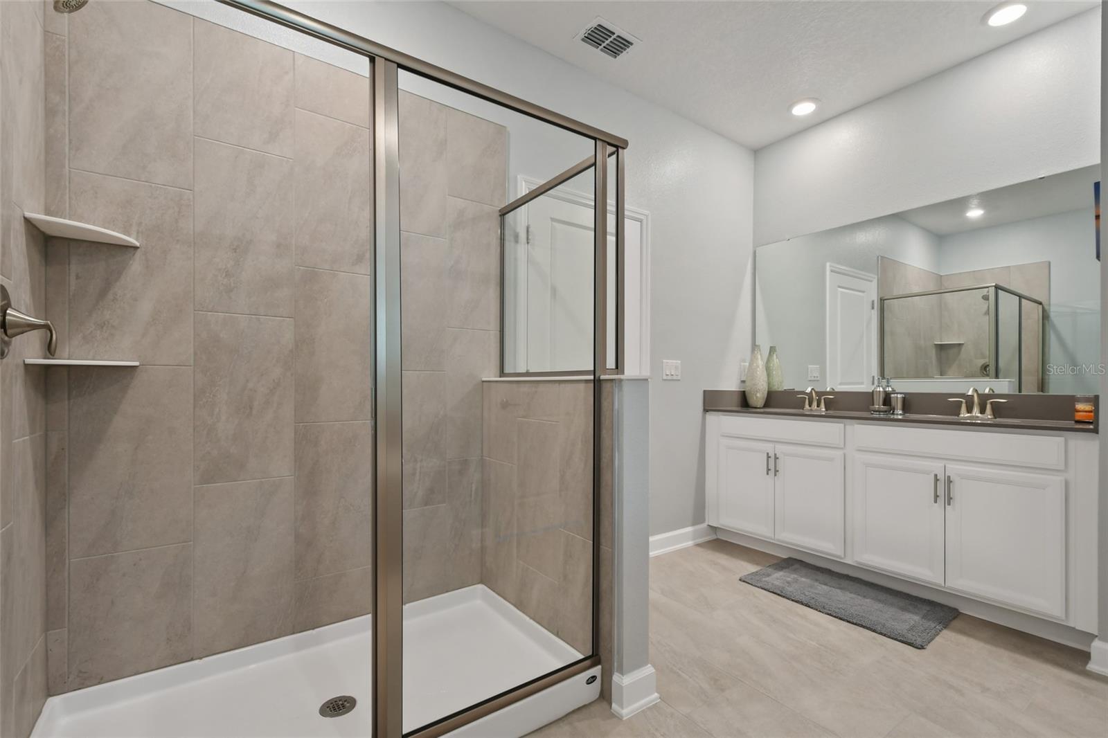 COVE AT STOREY LAKE 4 - Residential