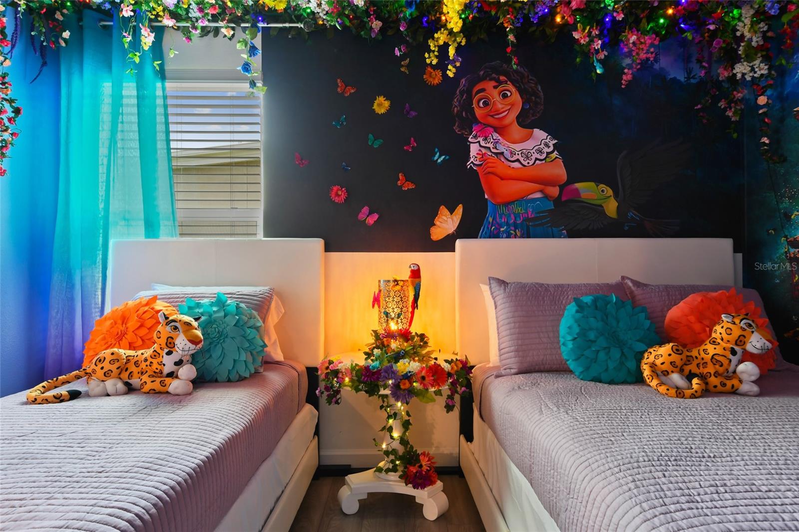 COVE AT STOREY LAKE 4 - Residential