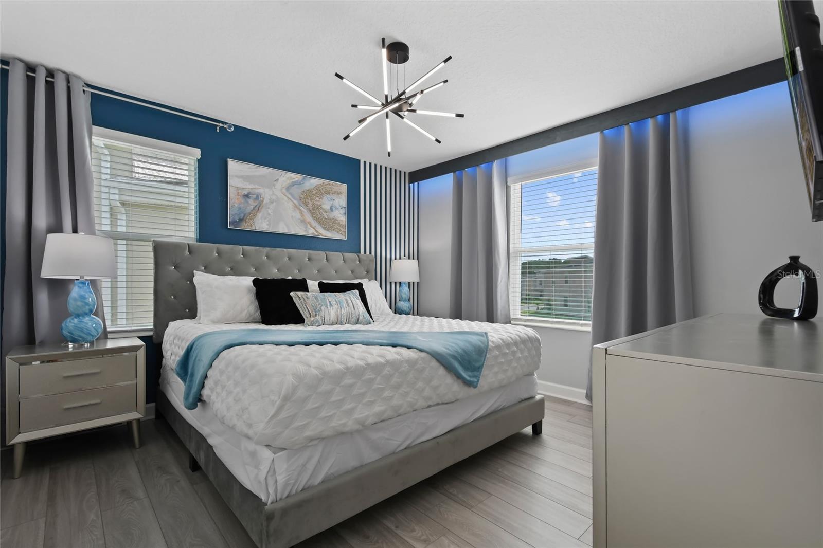 COVE AT STOREY LAKE 4 - Residential