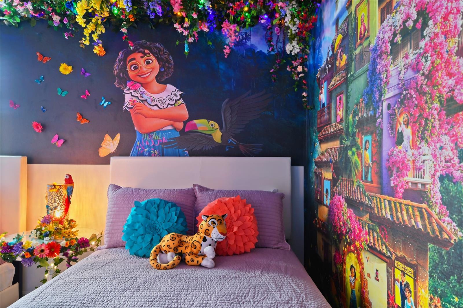 COVE AT STOREY LAKE 4 - Residential