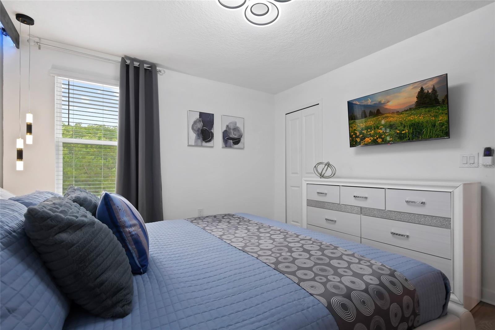 COVE AT STOREY LAKE 4 - Residential