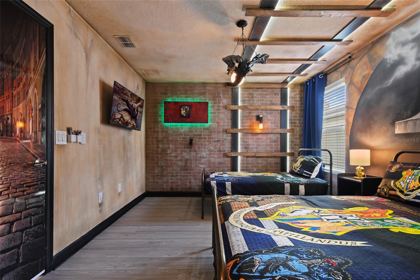 COVE AT STOREY LAKE 4 - Residential