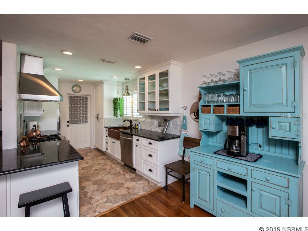 Harbor Oaks Unit 01 - Residential Lease