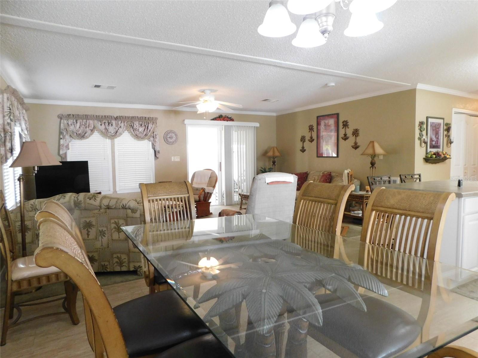 SUNNY BREEZE MOBILE HOME PARK - Residential