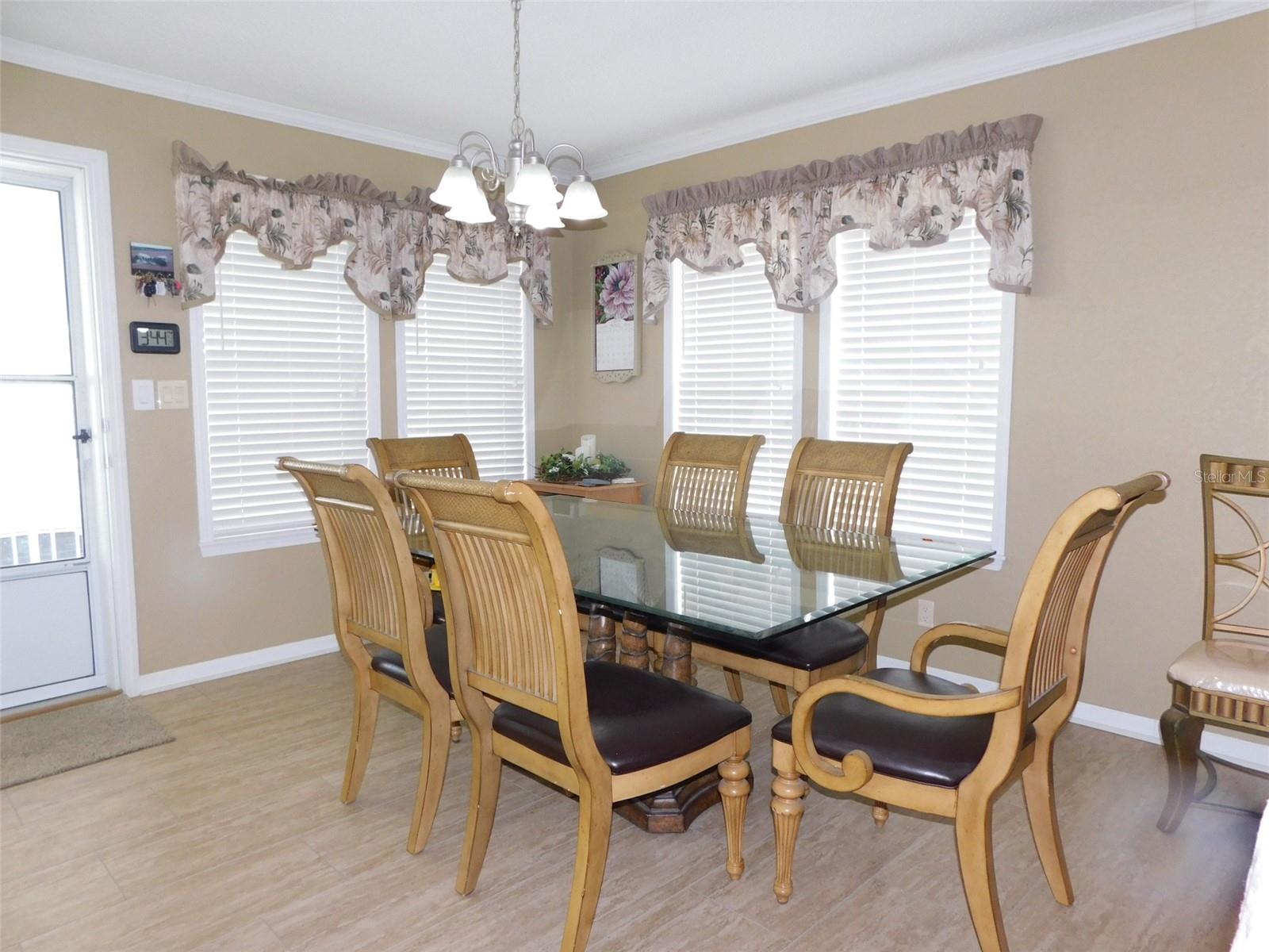 SUNNY BREEZE MOBILE HOME PARK - Residential