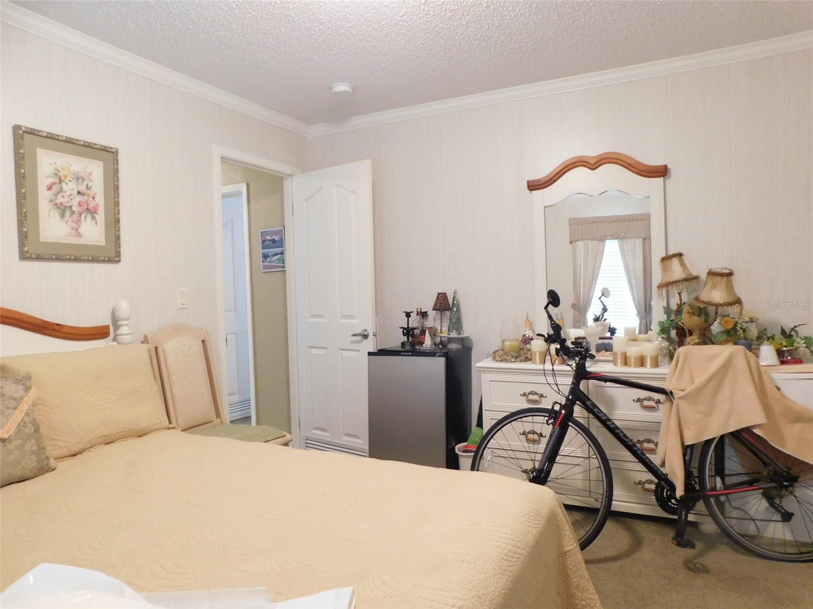 SUNNY BREEZE MOBILE HOME PARK - Residential