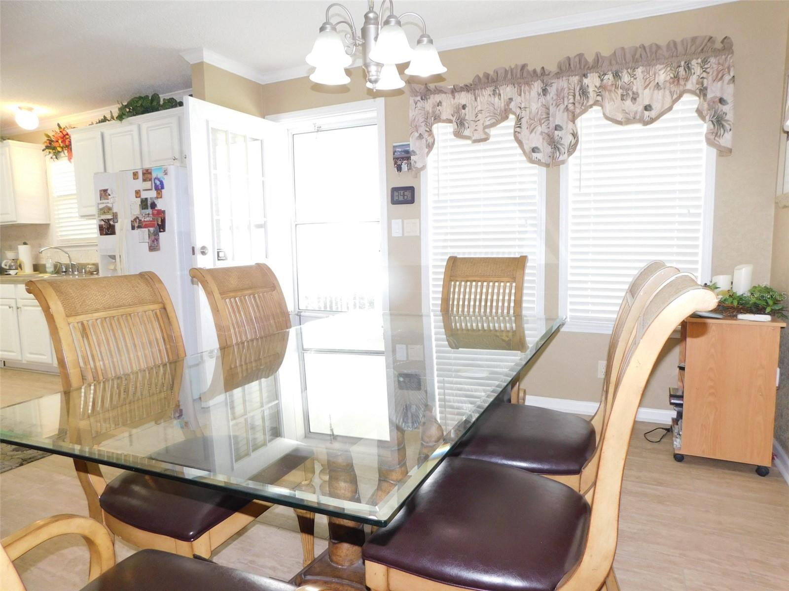 SUNNY BREEZE MOBILE HOME PARK - Residential