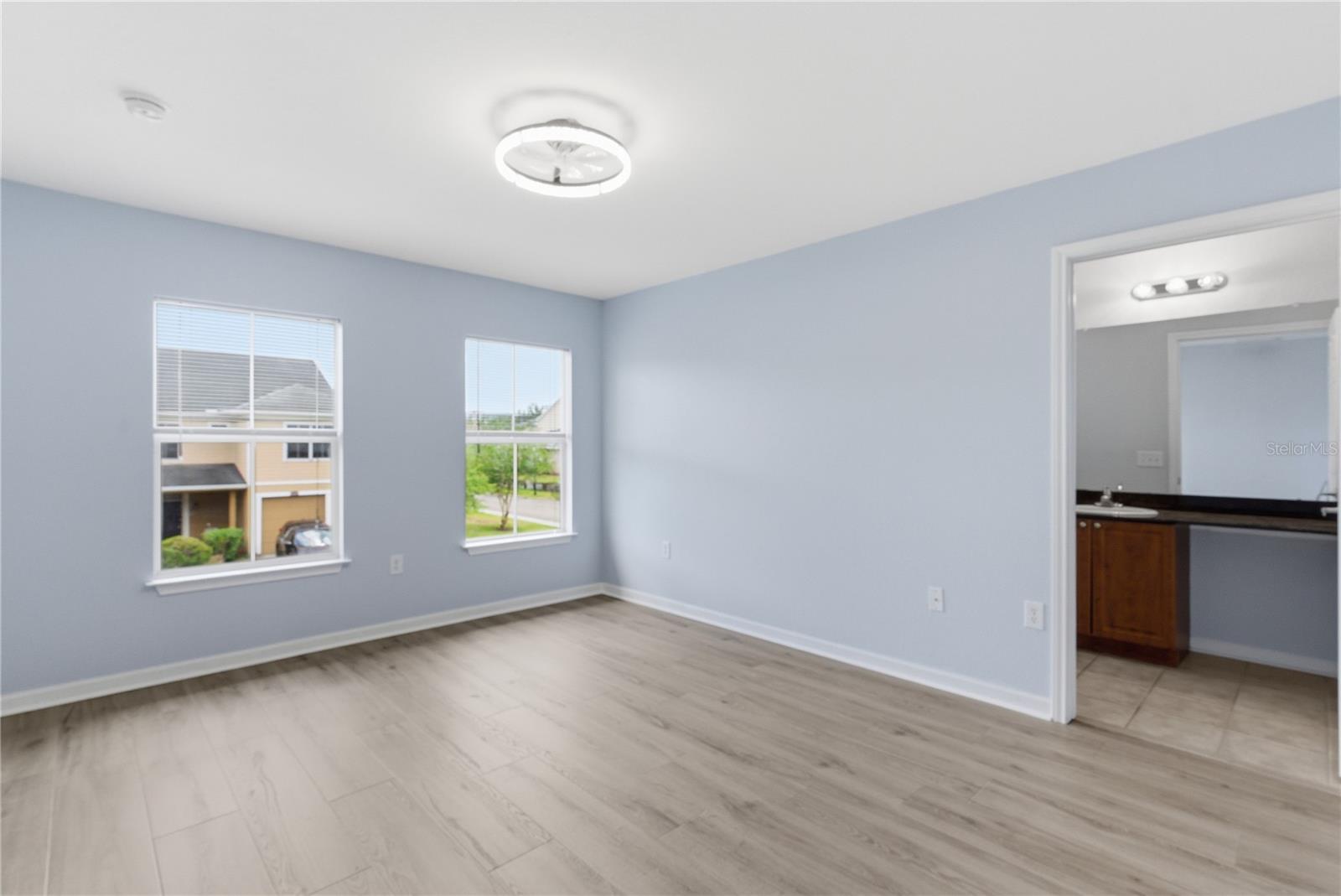 WEXFORD TWNHMS - Residential