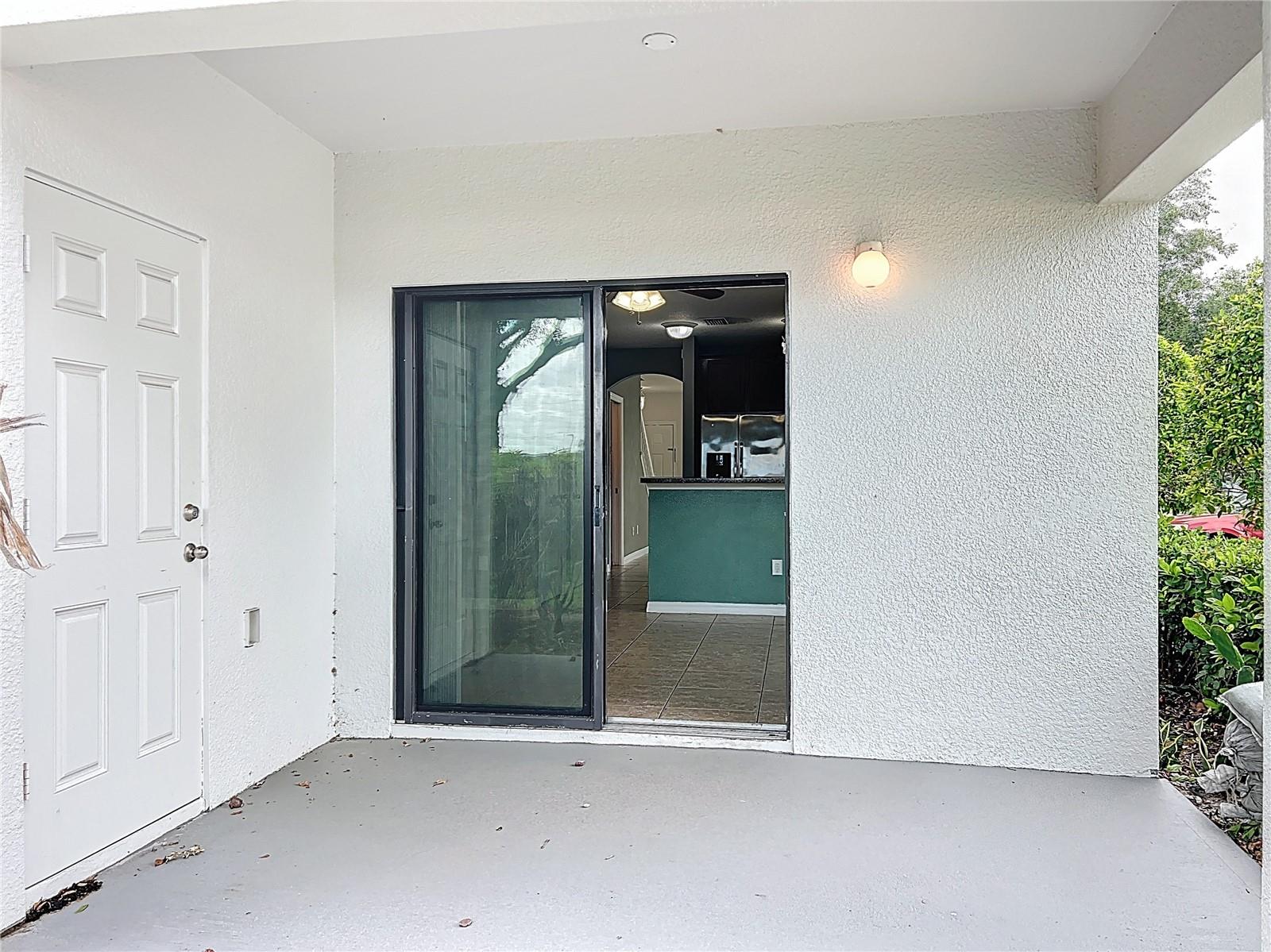 WINDSOR LAKE TWNHMS - Residential