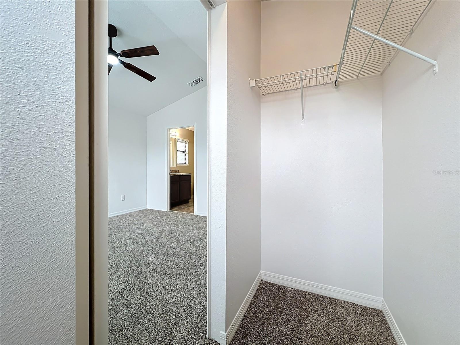 WINDSOR LAKE TWNHMS - Residential