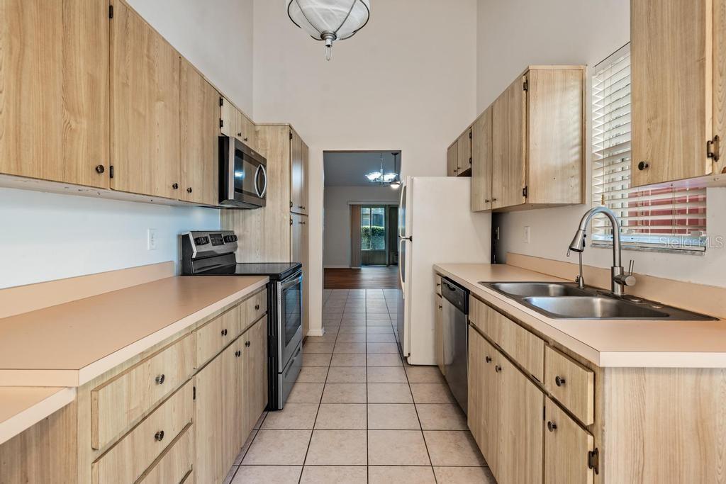 STEEPLECHASE PH - Residential