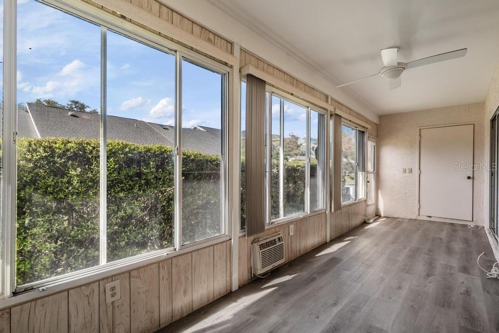 STEEPLECHASE PH - Residential