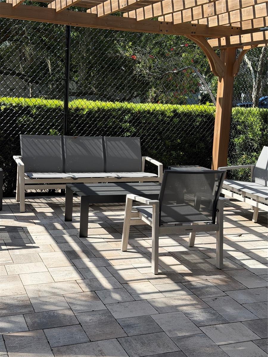 STEEPLECHASE PH - Residential