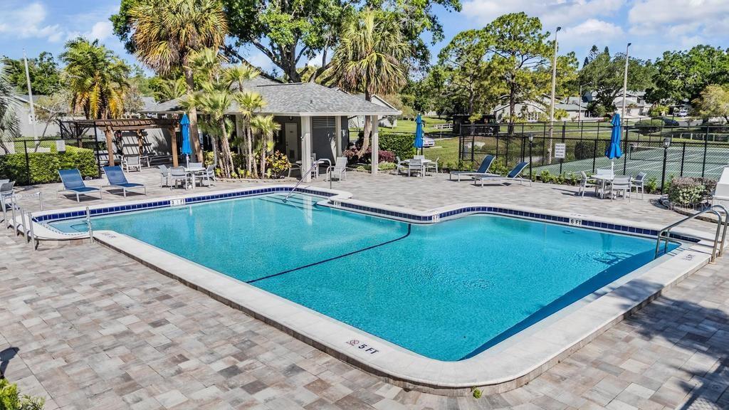 STEEPLECHASE PH - Residential