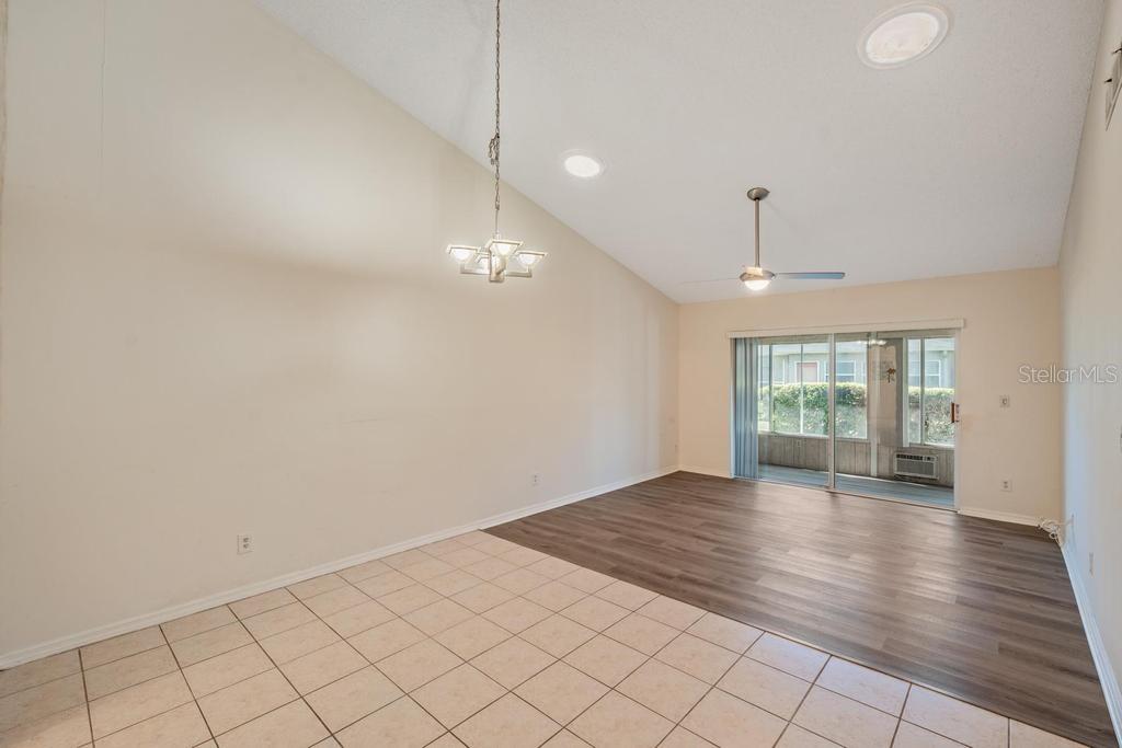 STEEPLECHASE PH - Residential