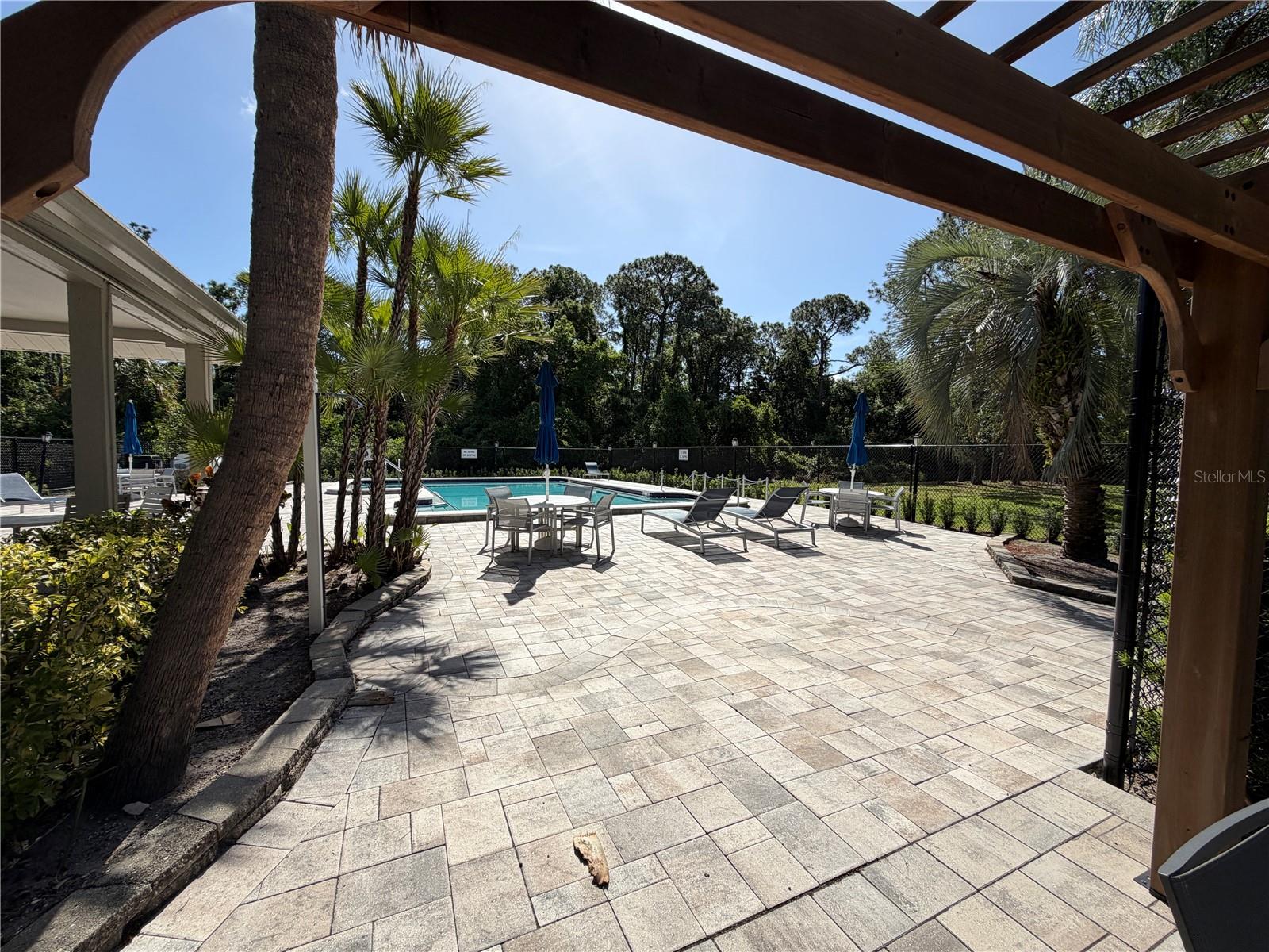 STEEPLECHASE PH - Residential