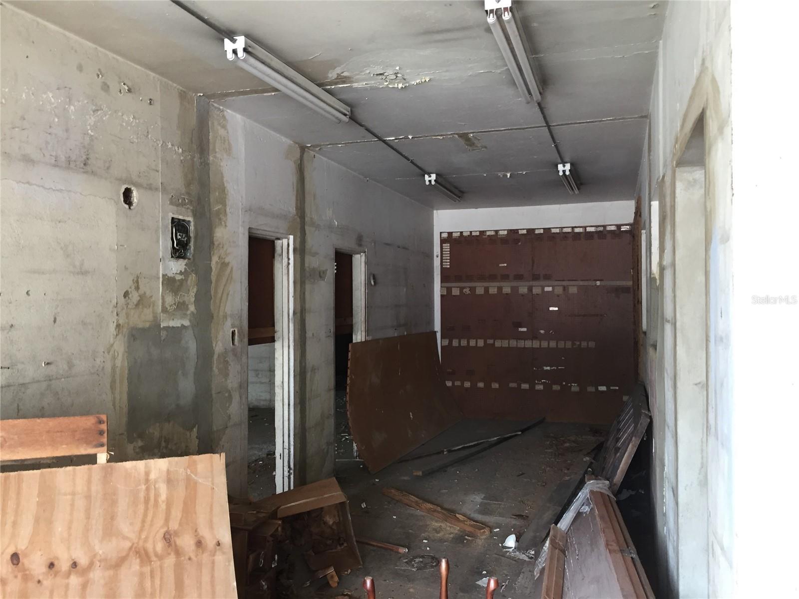 1710 Las Lomas Dev. JESUS T. PINERO AVE.