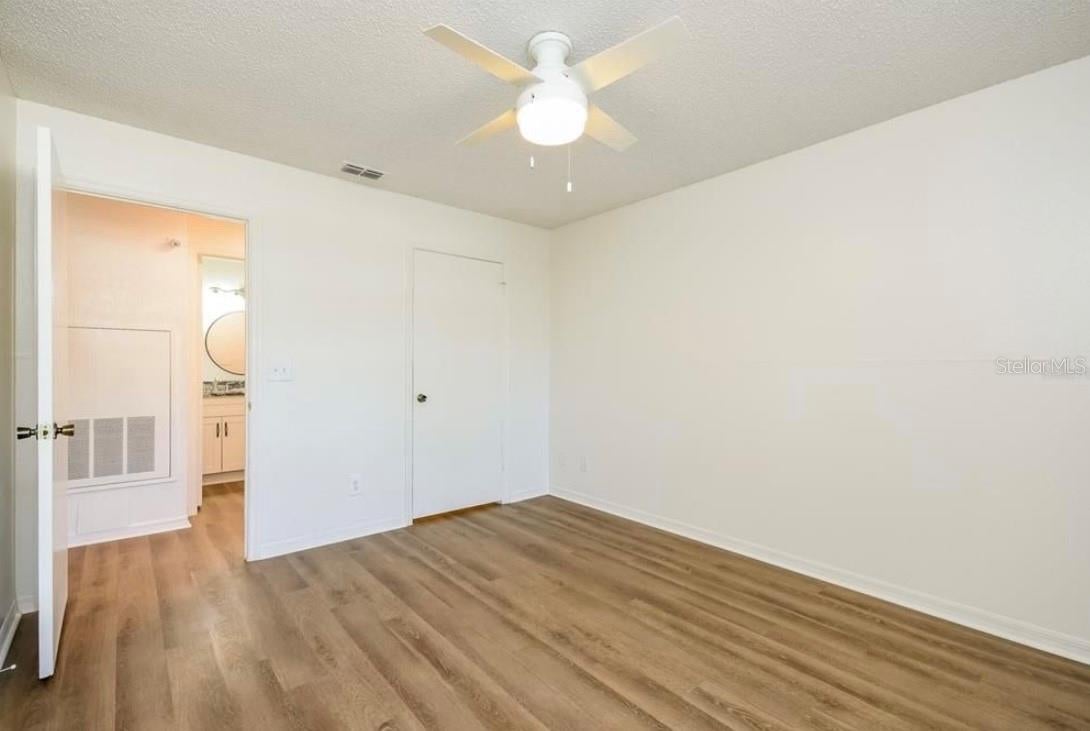1055 S HIAWASSEE ROAD 2014