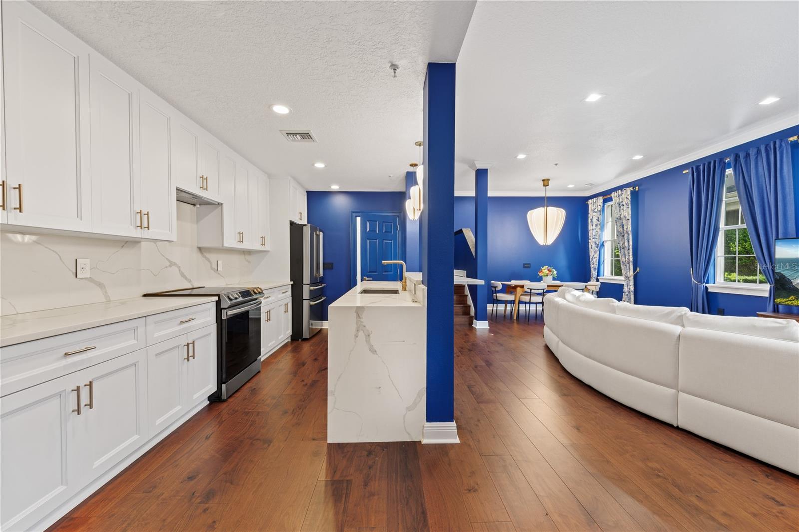 BALDWIN PARK - Residential Income