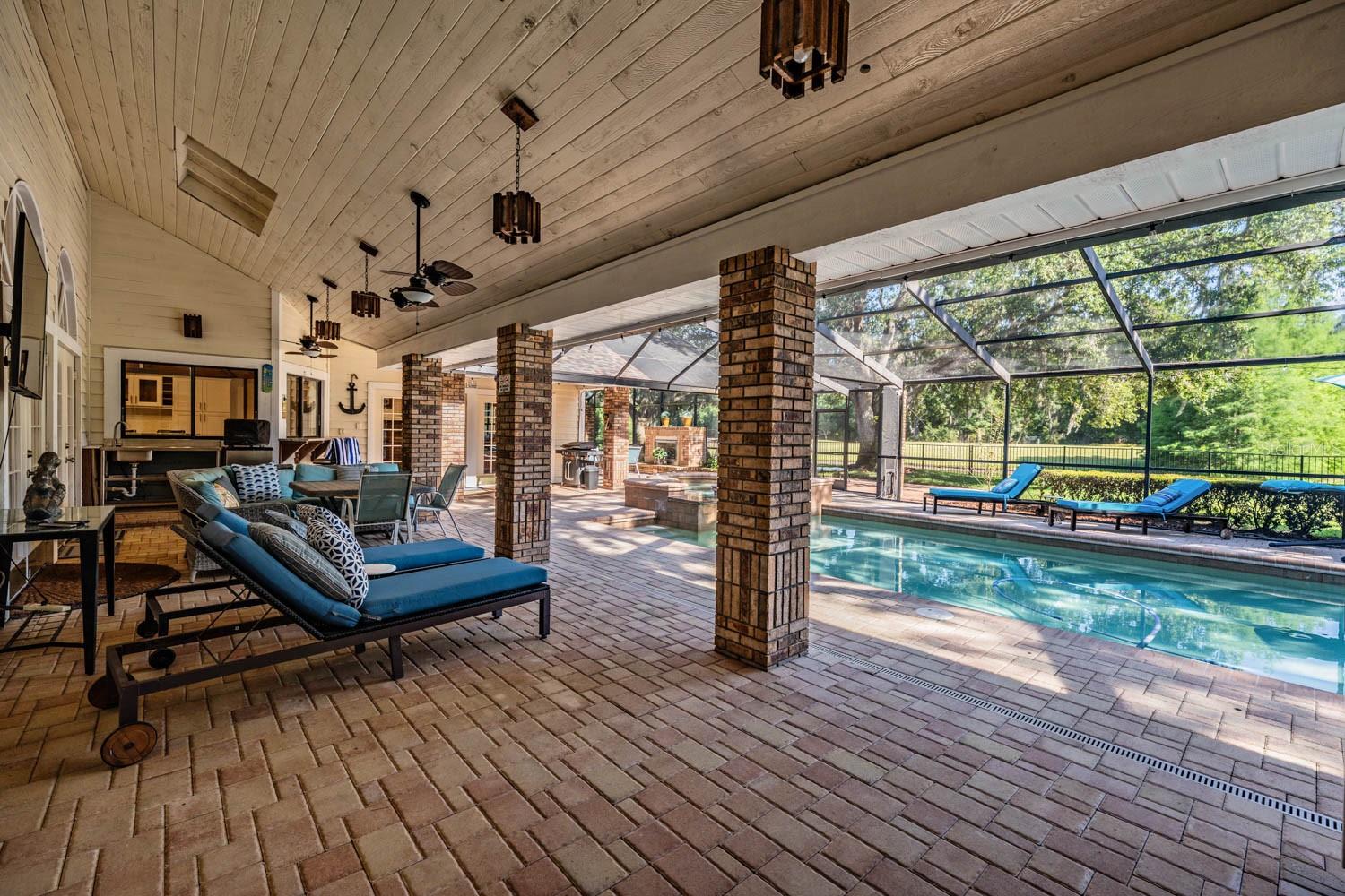 CYPRESS RUN UNIT II - Residential