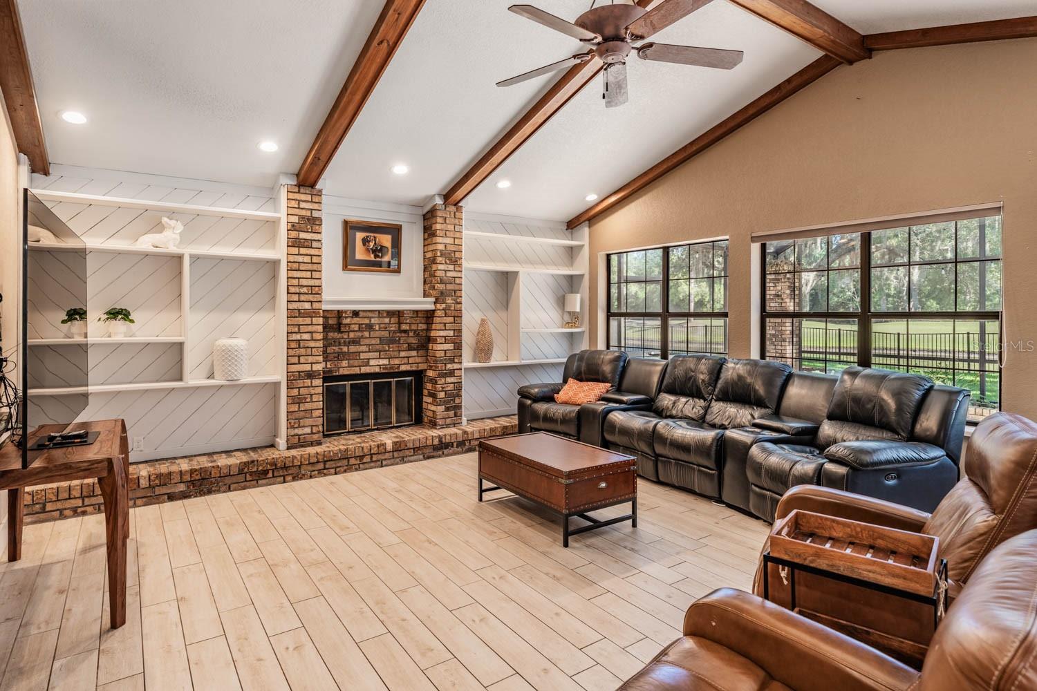 CYPRESS RUN UNIT II - Residential