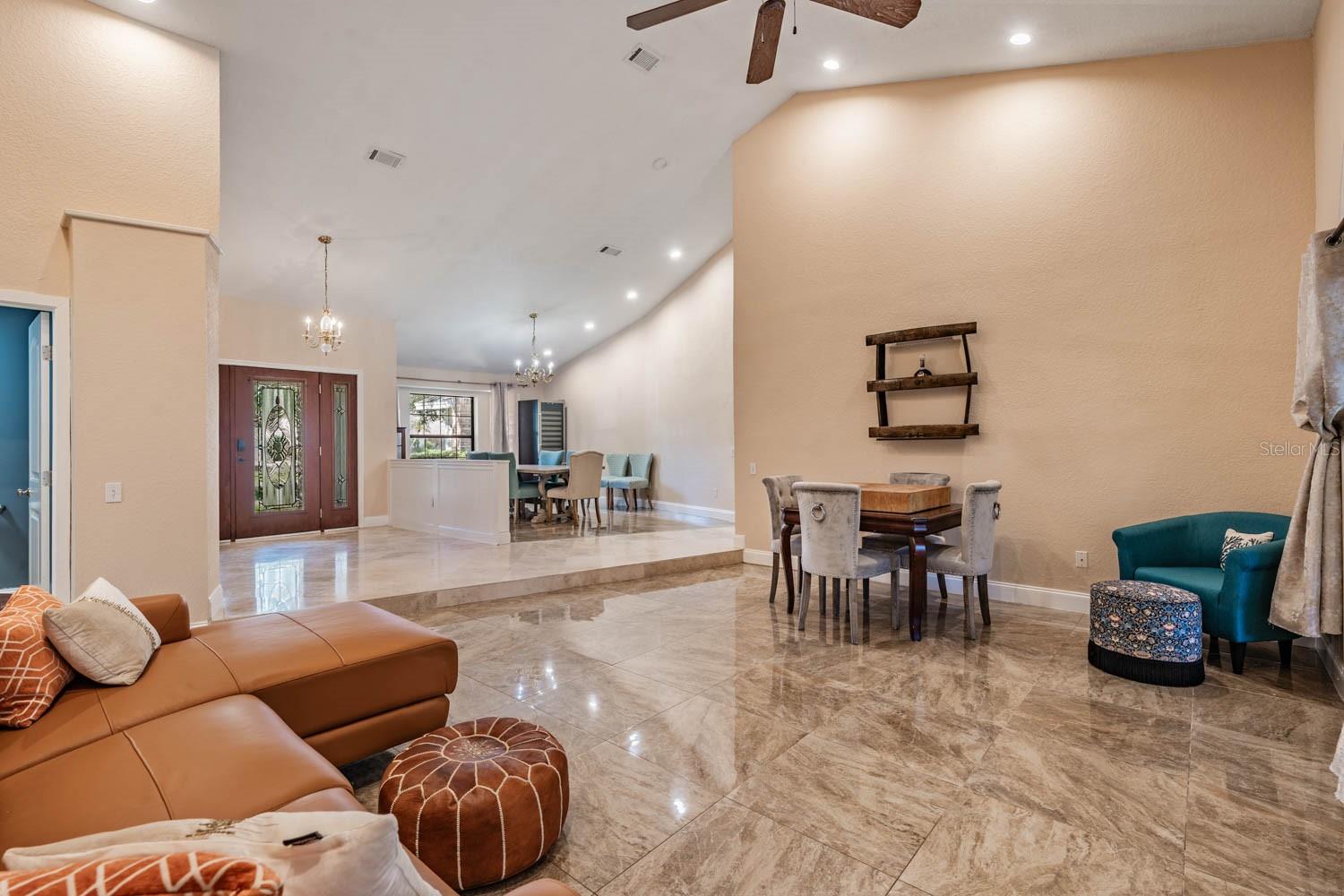 CYPRESS RUN UNIT II - Residential