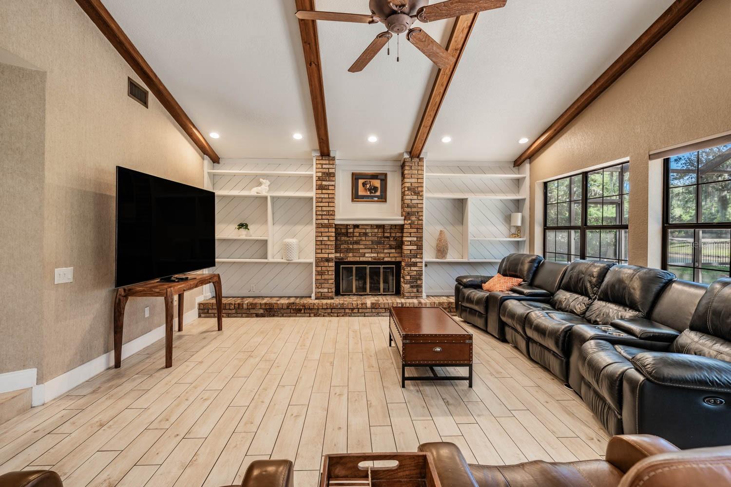 CYPRESS RUN UNIT II - Residential
